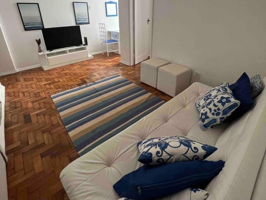 Loft Em Copacabana A Duas Quadras Da Praia ริโอเดจาเนโร ภายนอก รูปภาพ
